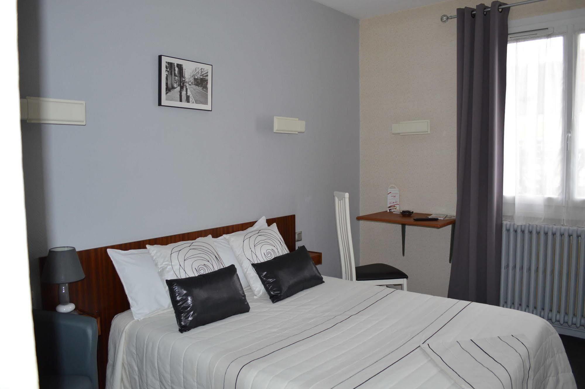 Hotel Christina Châteauroux 외부 사진